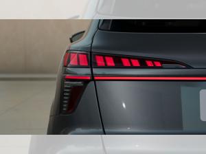 Audi Q3 SUV TFSI quattro S-tronic | Tech+,Klima+,AHK