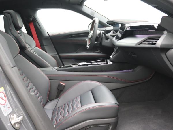 Audi RS e-tron GT quattro | Glasdach,Head-Up,B&O