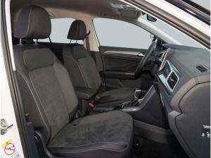 Volkswagen T-Roc 1.5 TSI Style +RFK+IQ.DRIVE+