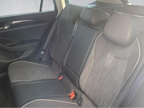 Volkswagen Passat Business 1.5 eTSI DSG *IQ-Light*AHK*