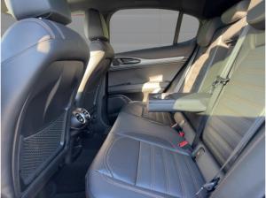 Alfa Romeo Stelvio Intensa, Sondermodell, AHK, Pano, H/K, Leder