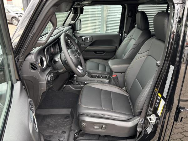 Jeep Wrangler Unlimited 2.0 T-GDI Sahara *sofort*