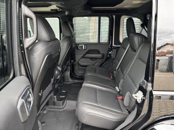 Jeep Wrangler Unlimited 2.0 T-GDI Sahara *sofort*