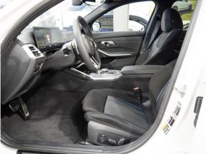 BMW 330 e xDrive Touring NEUJAHRAKTION