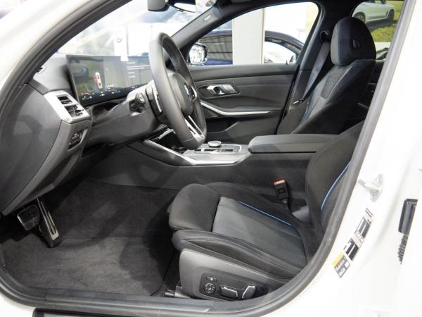 BMW 330 e xDrive Touring NEUJAHRAKTION