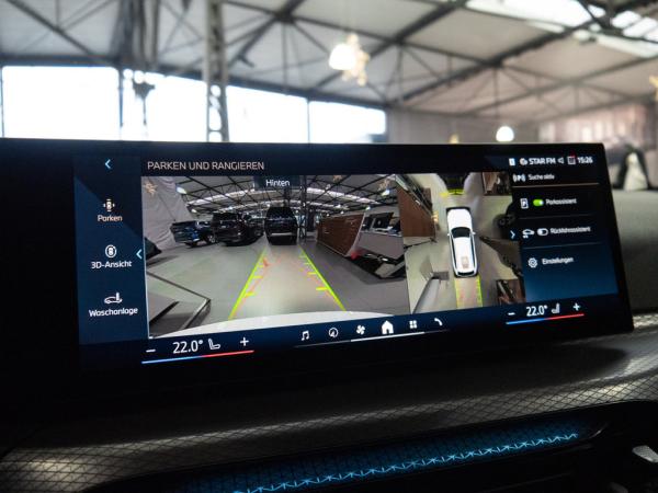 BMW 330 e xDrive Touring NEUJAHRAKTION