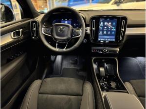 Volvo XC40 B3 Ultra Black edition