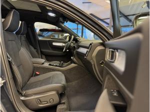 Volvo XC40 B3 Ultra Black edition