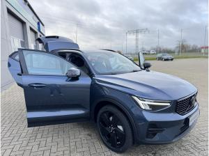Volvo XC40 B4 Plus Black Edition