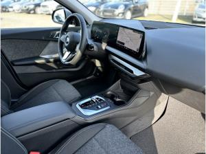 BMW 118 d DAB LED Komfortzg. Parkassistent AHK schw.