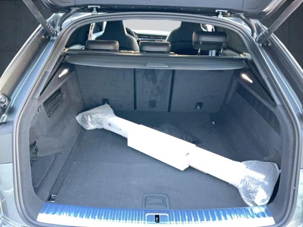 Audi RS Q8 SUV performance tiptr. Vmax305 Laser PANO