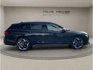 Skoda Superb Combi Sportline Navi DCC PANO AHK eHeck