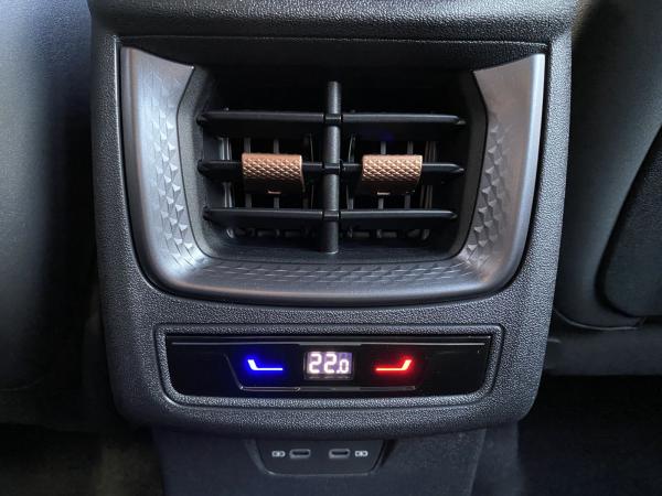Cupra Terramar VZ 2.0 TSI DSG 4DRIVE MATRIX NAVI HUD SENNHEISER
