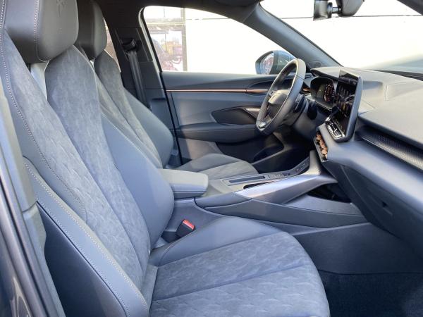 Cupra Terramar VZ 2.0 TSI DSG 4DRIVE MATRIX NAVI HUD SENNHEISER