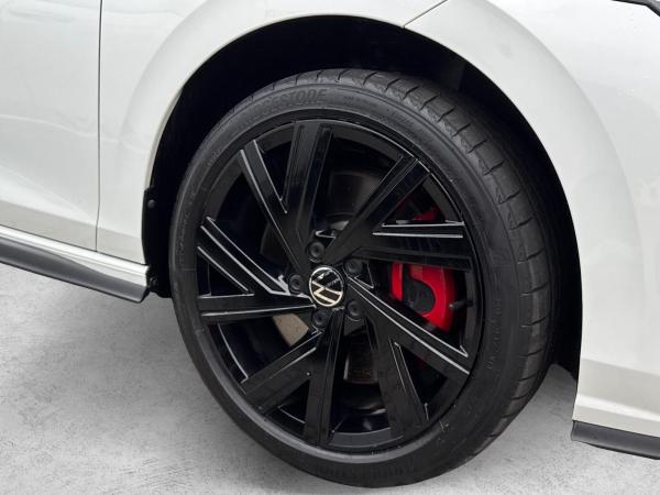 Volkswagen Golf VIII GTE 1.4 eHybrid AHK NAVI HEAD-UP