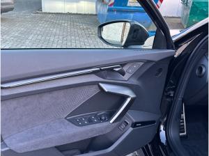 Audi RS3 Sportback S tronic Digitales Cockpit Navi