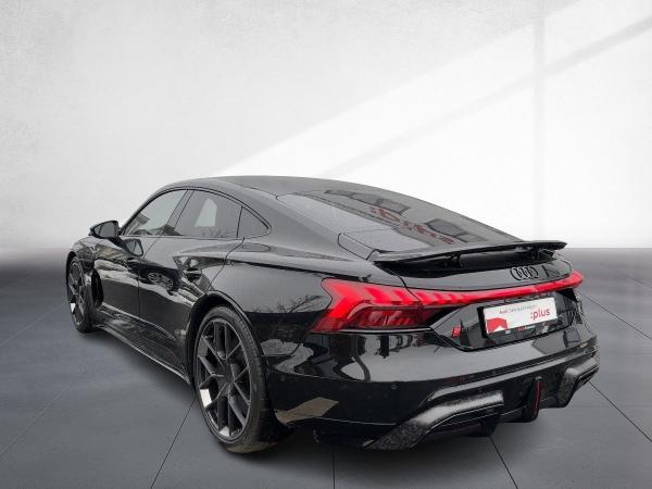 Audi RS e-tron GT performance quattro Head-up