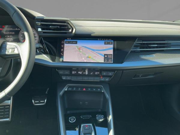 Audi A3 Sportback S line 35 TDI S tronic SONOS Pano