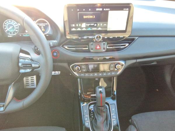 Hyundai i30 Kombi 1.5 T-GDI 48V N Line NAVI|KAMERA|SHZ