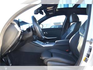 BMW 330 e Touring M Sport, LiveCptProf, Ad.LED, AHK, 360°, Panodach uvm.