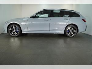 BMW 330 e Touring M Sport AHK,PGSD,NAVI,360 GRAD KAMERA,H/K SOUND,el. SITZE,HUD