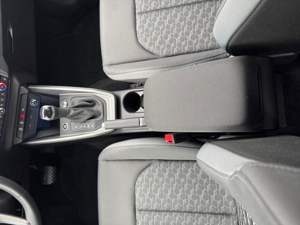 Audi A1 Sportback 25 TFSI S tronic LED, Sportsitze