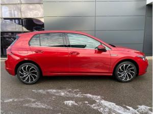 Volkswagen Golf VIII 1.5 TSI STYLE MATRIX RFK ACC CarPlay