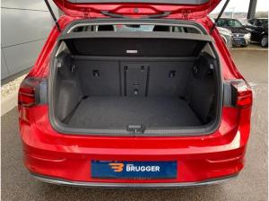 Volkswagen Golf VIII 1.5 TSI STYLE MATRIX RFK ACC CarPlay