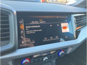 Audi A1 Sportback S-Line 30 TFSI / ParkAssi, LED, RFK