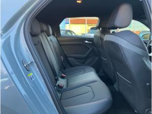 Audi A1 Sportback S-Line 30 TFSI / ParkAssi, LED, RFK