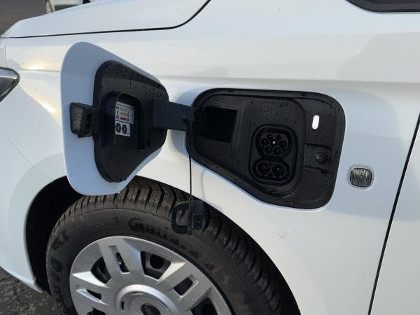 Ford Transit Connect L2 Kasten LKW Trend PHEV