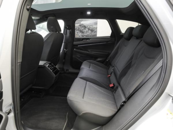 Volkswagen ID.7 Tourer Pro Panodach AHK Winterräder