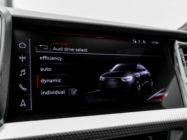 Audi A1 Sportback S line Plus 40 TFSI ACC CarPlay, LED PDC