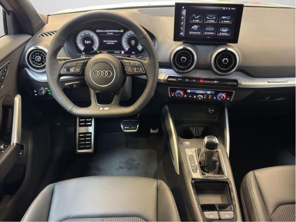 Audi Q2 S tronic AHK, Matrix LED, Sound System, Funktionspaket, Komfortpakete,Parkassistent