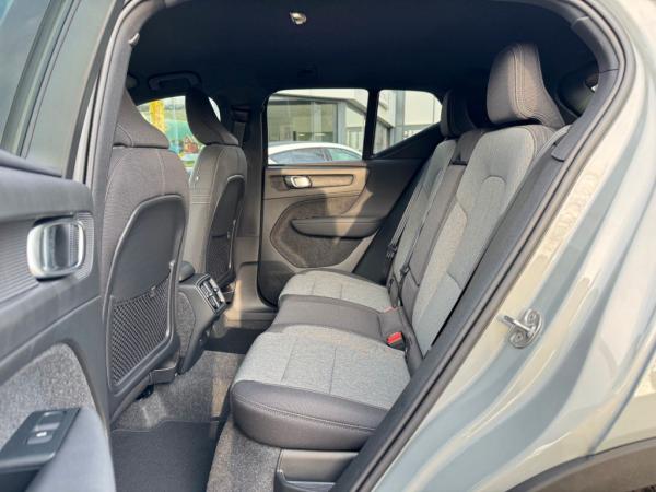 Volvo XC40 B3 Plus Black Edition