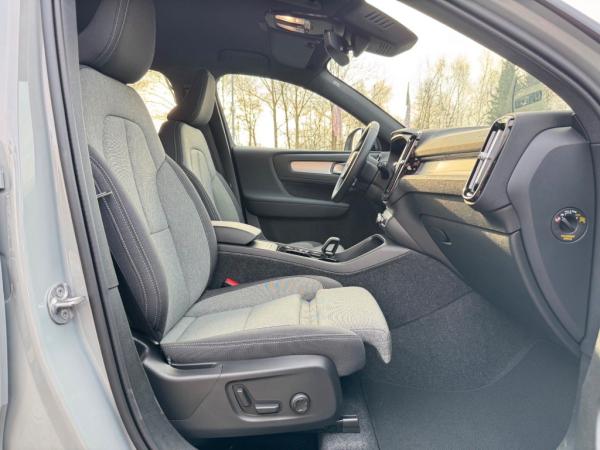 Volvo XC40 B3 Plus Black Edition