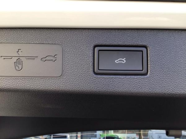 Volkswagen T-Roc 1.5 eTSI 110 kW R-Line 💥 Sofort verfügbar im Spezial-Leasingangebot!