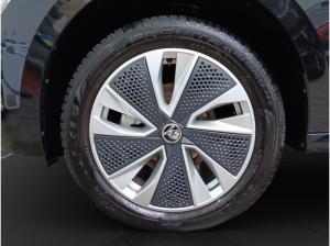 Skoda Kamiq Selection 1,5TSI DSG AHK LED ACC