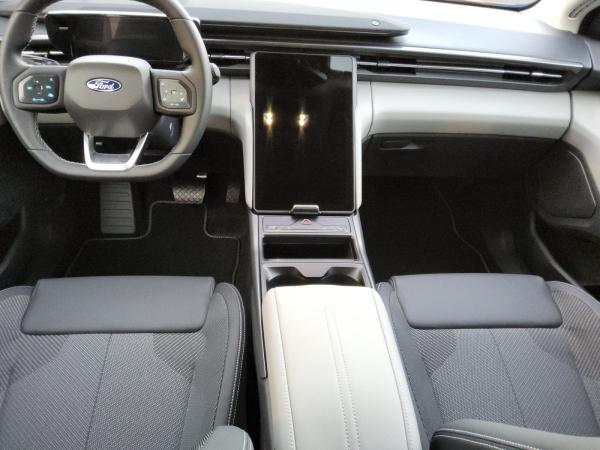 Ford Explorer Ford Explorer Select EV 286 PS | 77 kWh Batterie🔋