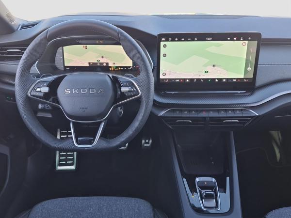 Skoda Octavia Combi TDI DSG Sportline StHzg AHK