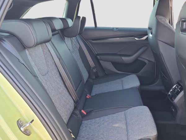 Skoda Octavia Combi TDI DSG Sportline StHzg AHK