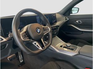BMW 320 i xDrive Limousine M Sport AHK Kamera HiFi