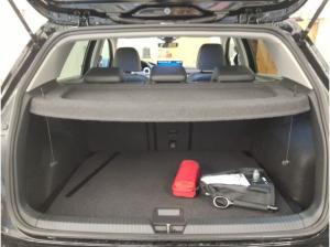 Volkswagen Golf VIII FL 1.5 TSI - DSG - ACC LED Rückfahrkamera