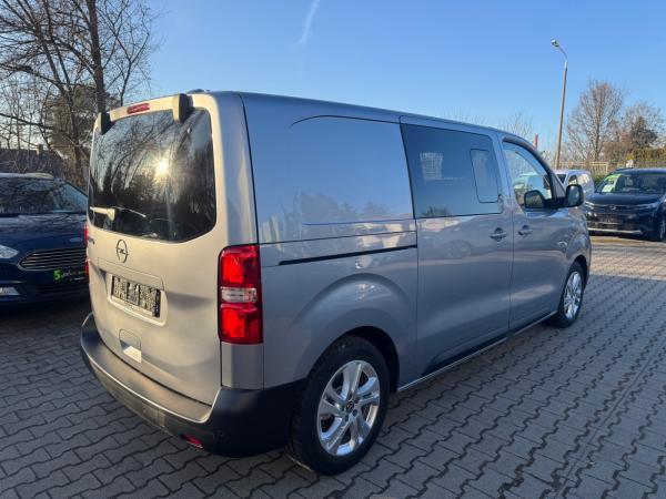 Opel Vivaro Kombi 2.0 D (L2) Basis M Fernlichtass.