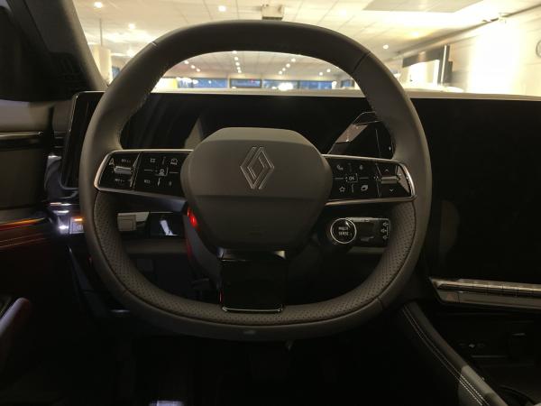 Renault Rafale Techno E-Tech Full Hybrid 200