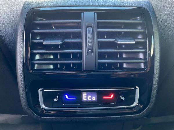 Volkswagen Arteon COUPÉ eHybrid R-Line DSG Pano Navi Matrix