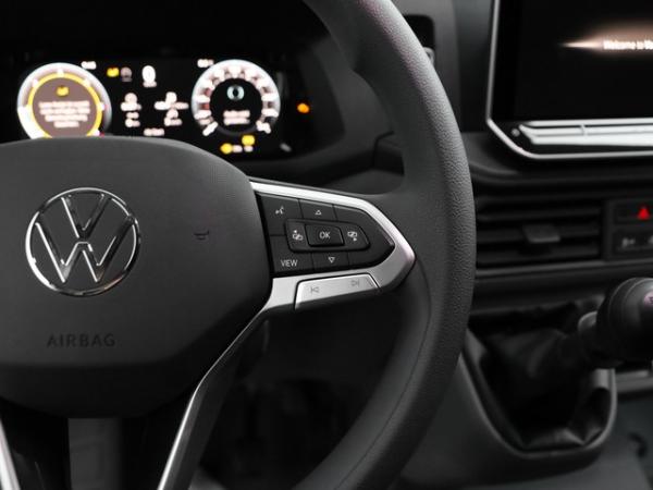 Volkswagen Crafter 35 Kasten 2,0 l mittellang Hochdach AHK starr
