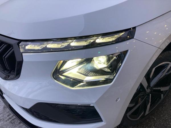 Skoda Kamiq Monte Carlo 1.0TSI DSG.MATRIX.PANO.SIHZ.AHK.KAM.TravelA.NAV.VC.eHECK.Smar