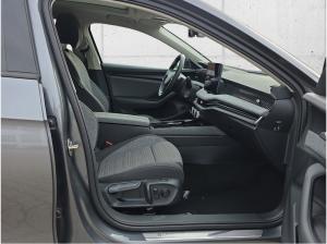 Skoda Superb Combi Selection 2.0 TSI 4x4 DSG MATRIX HUD PANO AHK JAHRESWAGEN