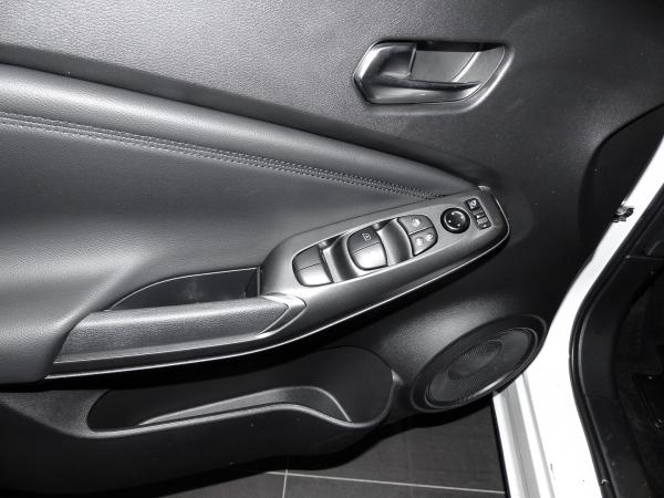 Nissan Juke N-Connecta 1.6 Hybrid 143PS 4AMT Winterpaket BFS 2FL *sofort verfügbar*